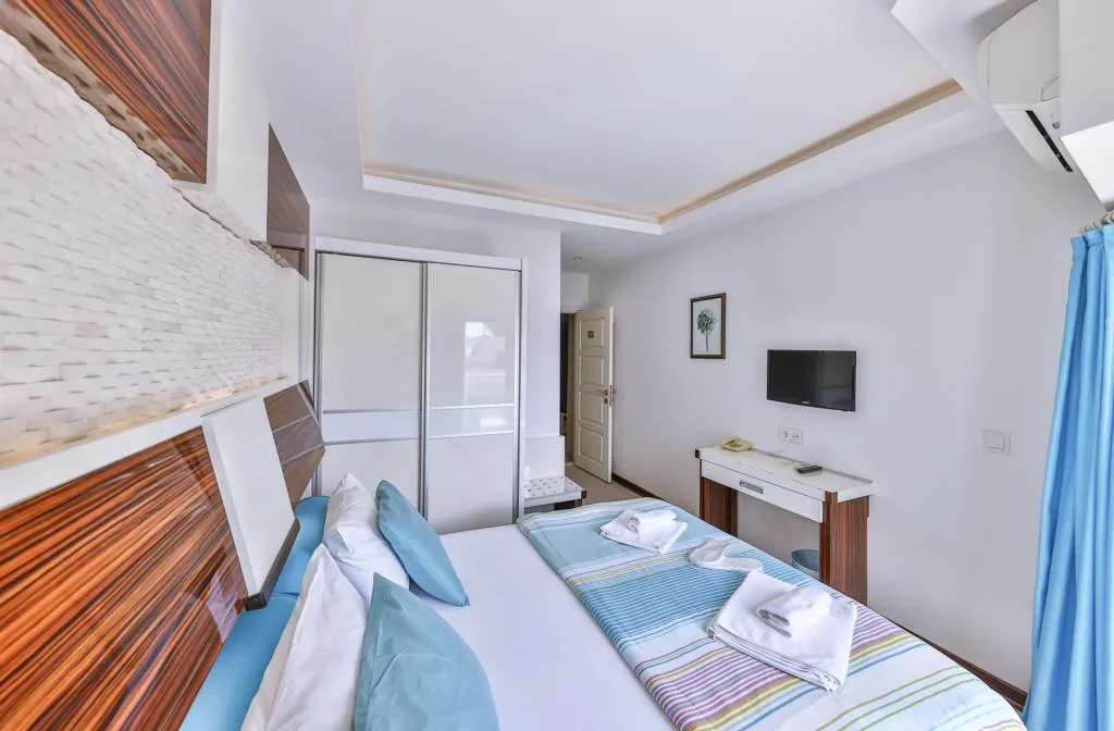 Standart Oda,Kısmi Deniz Manzaralı,Büyük Yataklı