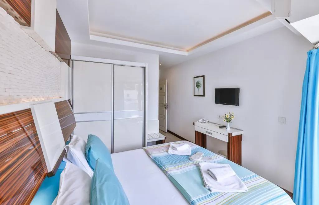 Standart Oda,Kısmi Deniz Manzaralı,Büyük Yataklı