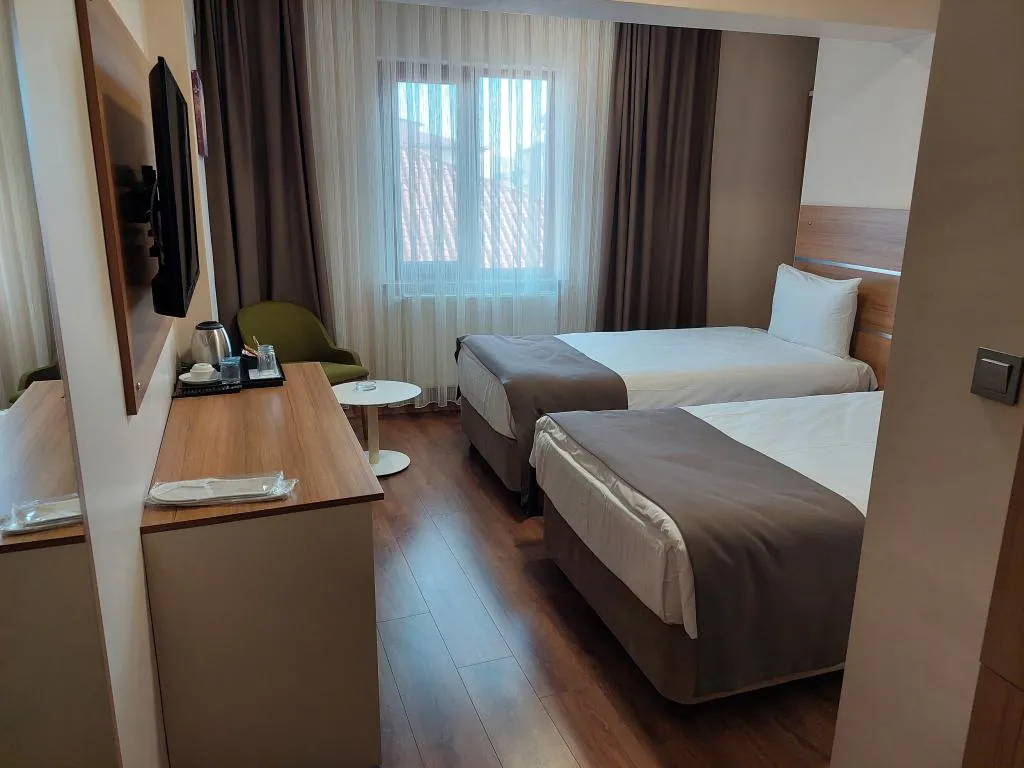 Standart Oda,Şehir Manzaralı
