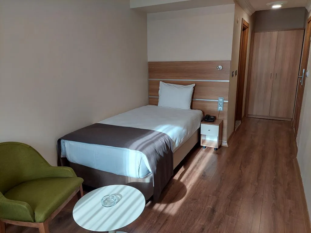 Standart Oda,Şehir Manzaralı