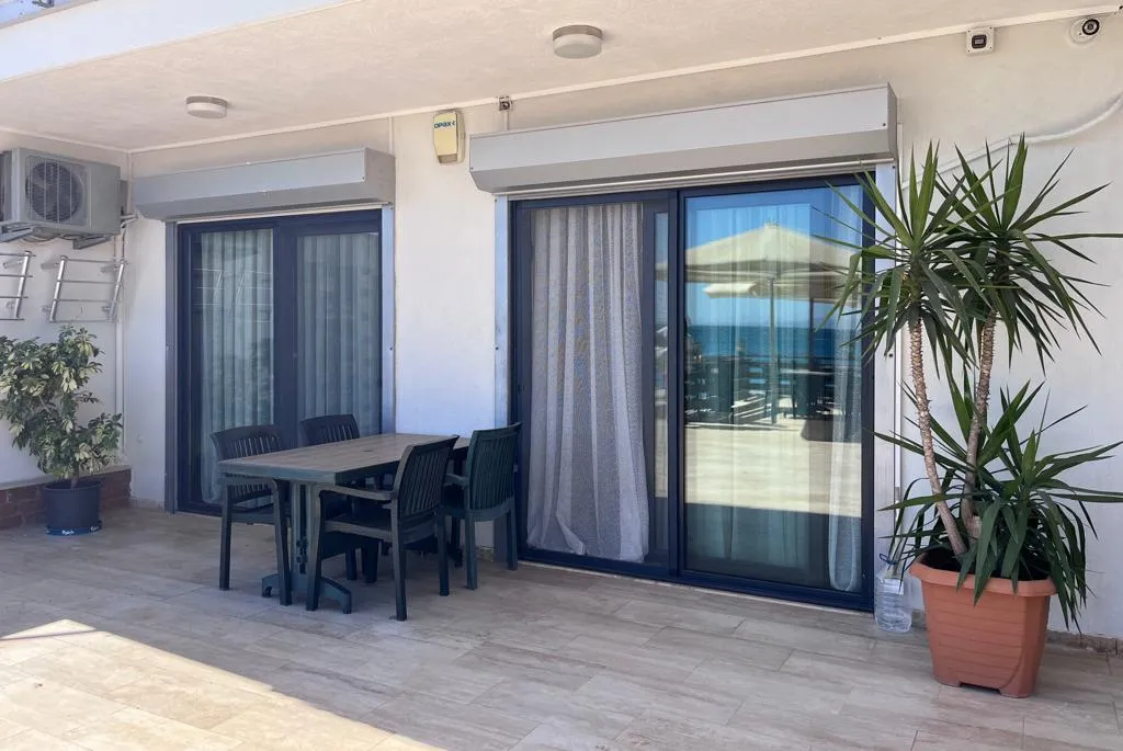 1+1 Suite Dört Kişilik,Deniz veya Kara Manzaralı,Balkon veya Teraslı