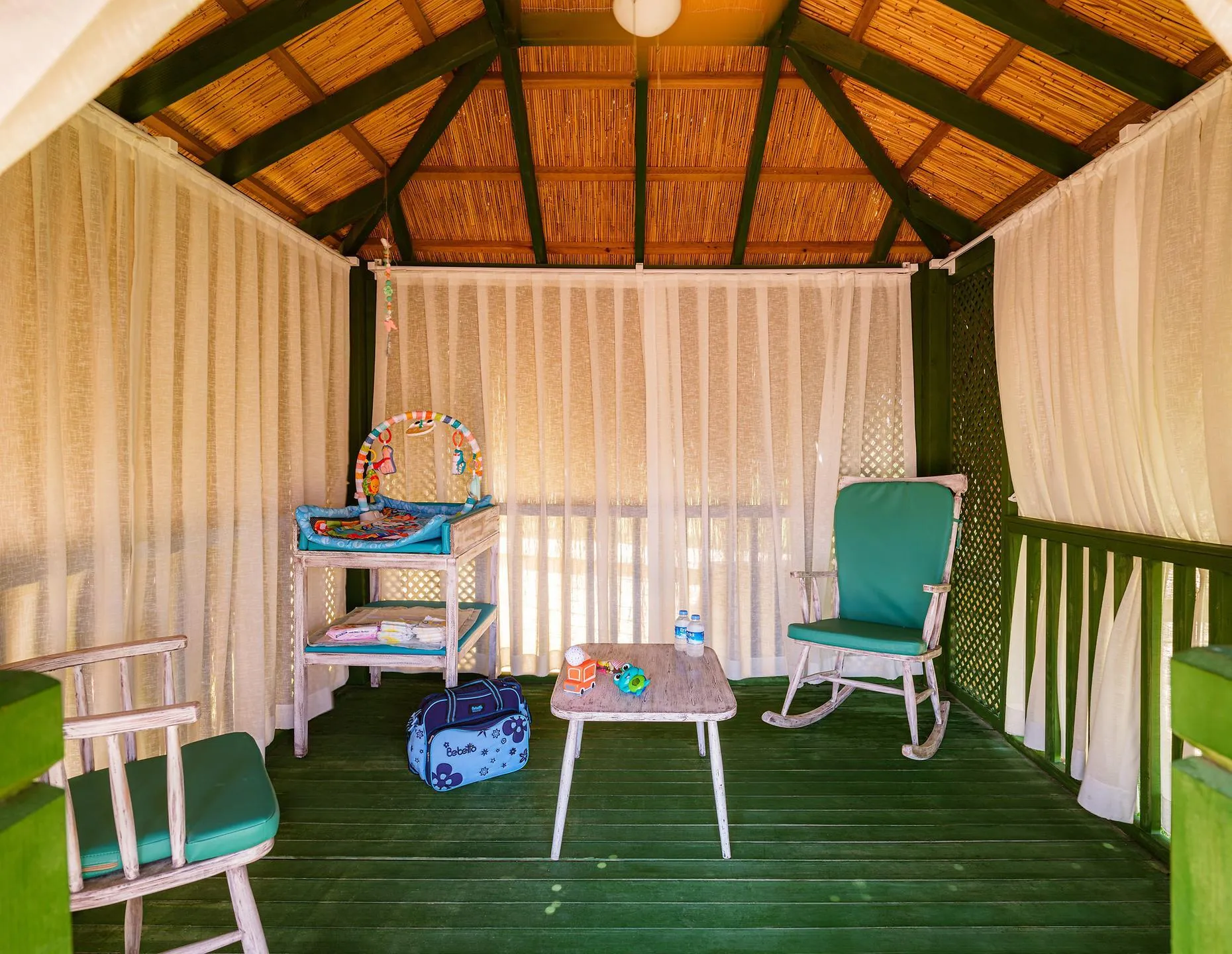 Bebek Bakım/ Baby Lounge