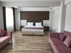Yalım Garden Park Otel Uşak