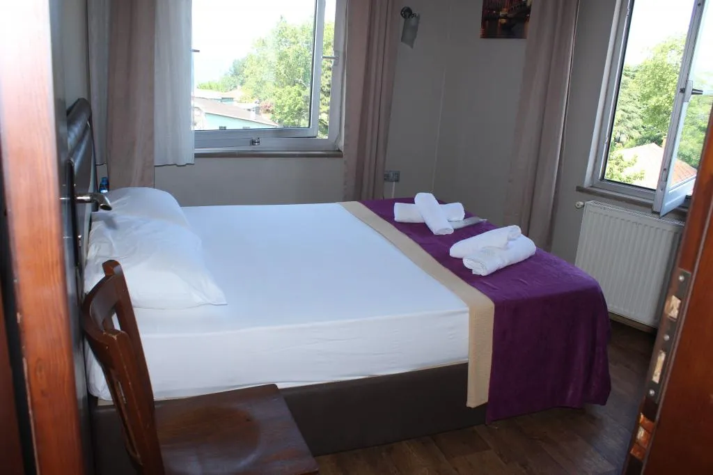 Deluxe Çift Kişilik Oda,Deniz ve Dağ Manzaralı,Klimalı