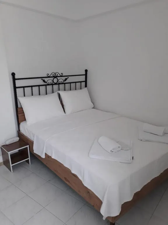 Ekonomik Oda,Sokak Manzaralı