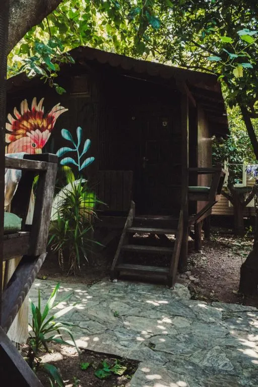 Bungalow - İki Ayrı Yataklı,Bahçe Manzaralı