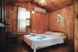Base Bungalow Olympos