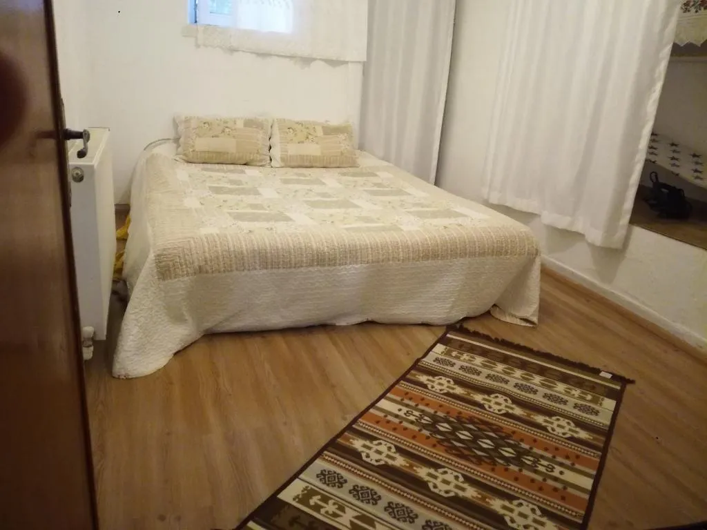 Alt giriş üç odalı