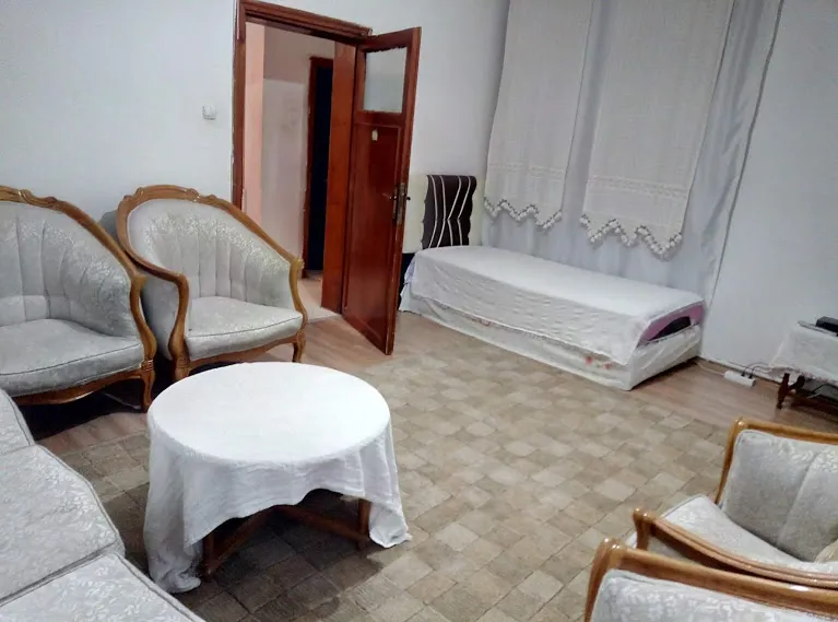 Alt giriş üç odalı
