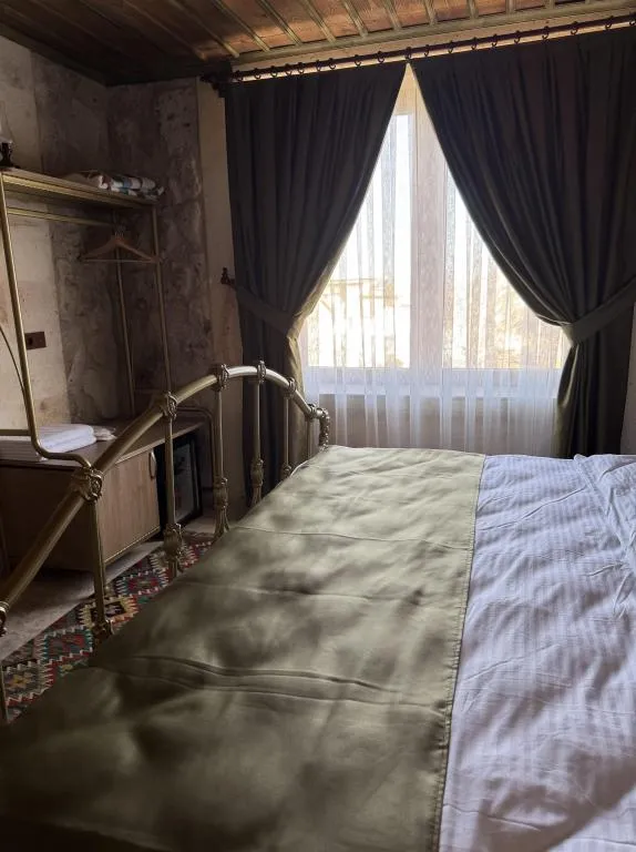 Comfort Oda,Bahçe Manzaralı,Büyük Yataklı