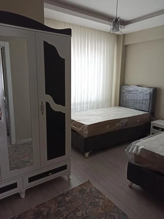 Apart 1+1 Oda,Bahçe Manzaralı