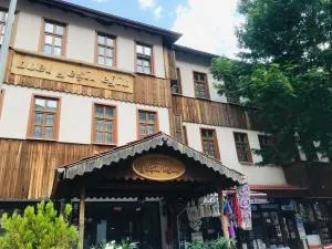 Otel Yeşil Eğin