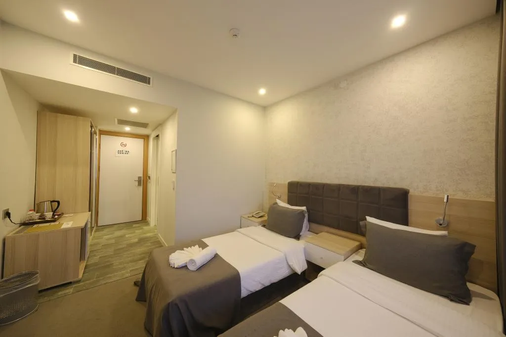 Standart Oda,Şehir Manzaralı