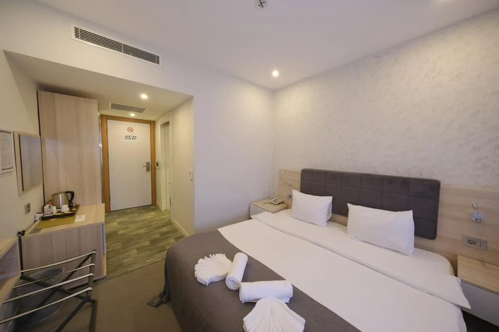 Standart Oda,Şehir Manzaralı