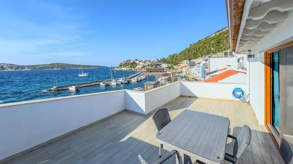 Suite,Deniz Manzaralı