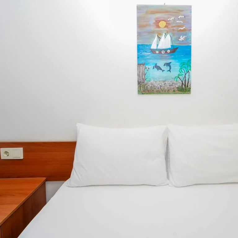 Deluxe Oda-Balkonlu,Kısmi Deniz Manzaralı,Balkonlu