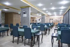 Mustis Royal Plaza Hotel