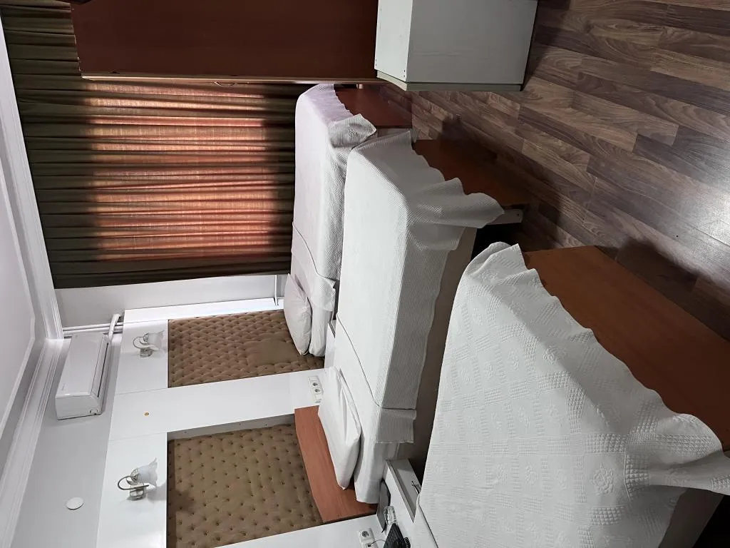 Triple,Şehir Manzaralı,Balkonlu
