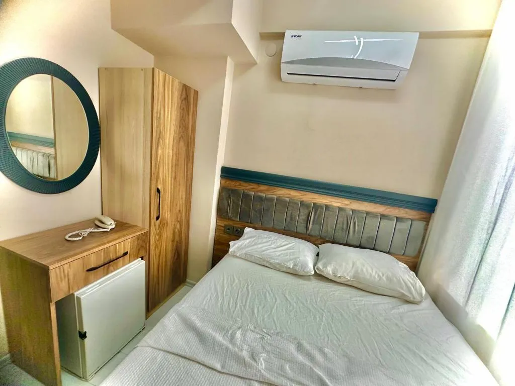 Standart Çift Kişilik,Şehir Manzaralı,Balkonsuz