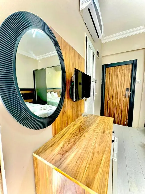 Triple,Sokak Manzaralı,Balkonlu