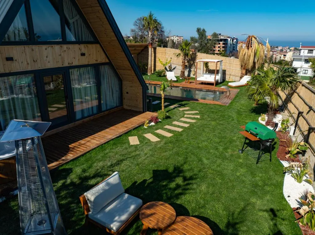 Premium Suit Bungalow,Havuz ve Bahçe Manzaralı,Jakuzili
