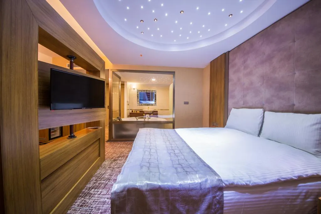 Suite Room