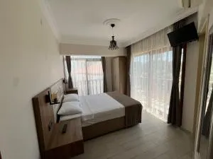Ateş Otel Akyaka