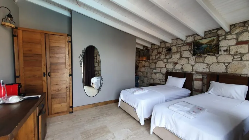 Deluxe Pool Room,Havuz Manzaralı,Giriş Katı
