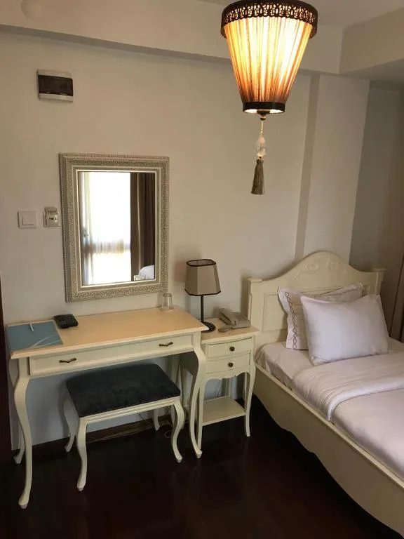 Tek Kişilik,Şehir Manzaralı