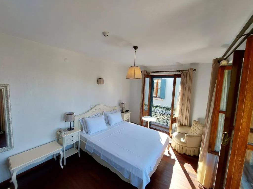 Standart Oda,Kısmi Deniz Manzaralı