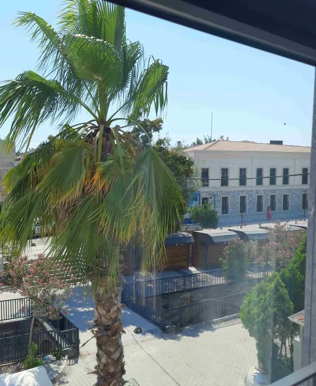 Köşe Oda,Şehir Manzaralı,Fransız Balkonlu