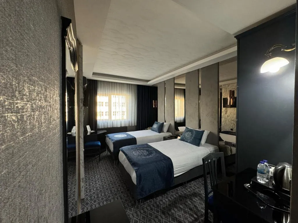 Standart Çift Kişilik İki Ayrı Yataklı Oda