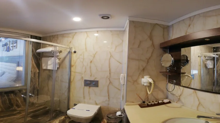 Standart Oda deniz ve dere manzaralı