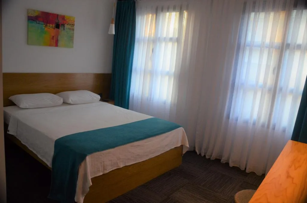 Standart Oda,Şehir Manzaralı