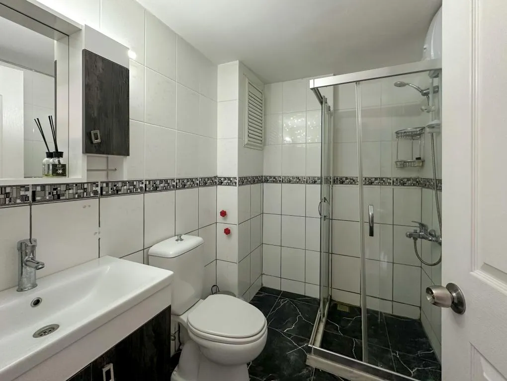 Studio,Manzarasız,Balkonlu veya Fransız Balkonlu