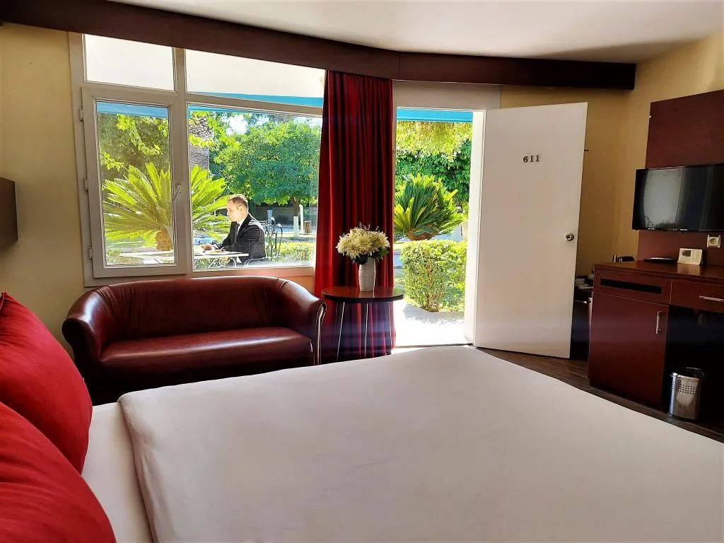 Deluxe Oda Balkonlu,Bahçe Manzaralı