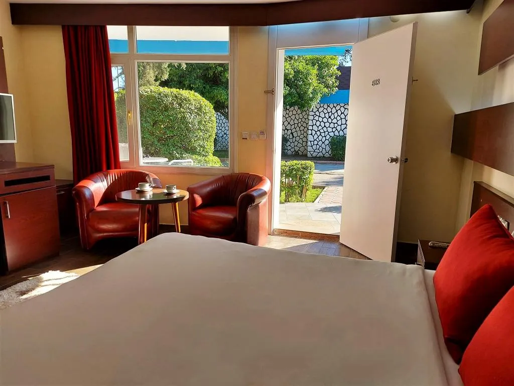 Deluxe Oda Balkonlu,Bahçe Manzaralı