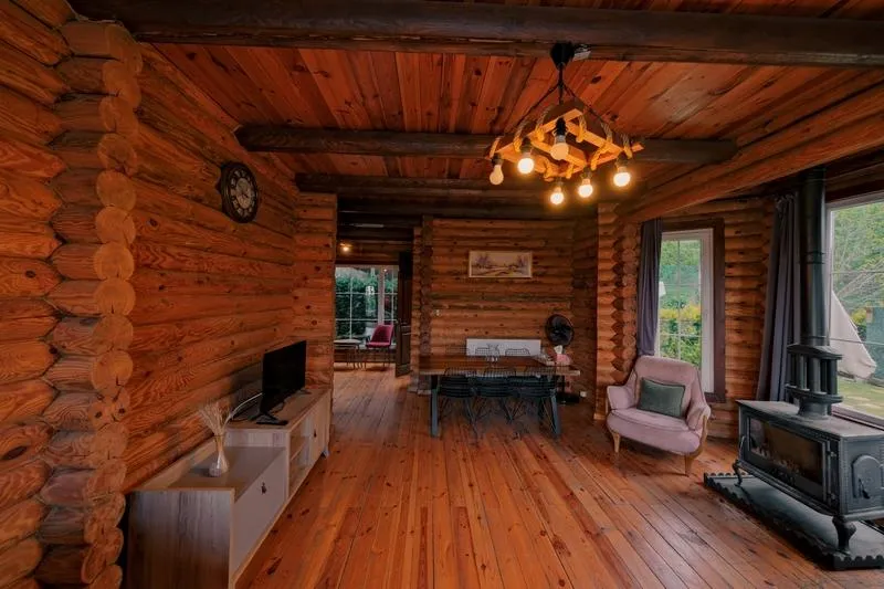 Bungalow,Göl Manzaralı,Isıtmalı Özel Havuzlu