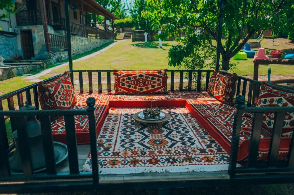 Taş Ev,Göl Manzaralı,Jakuzili