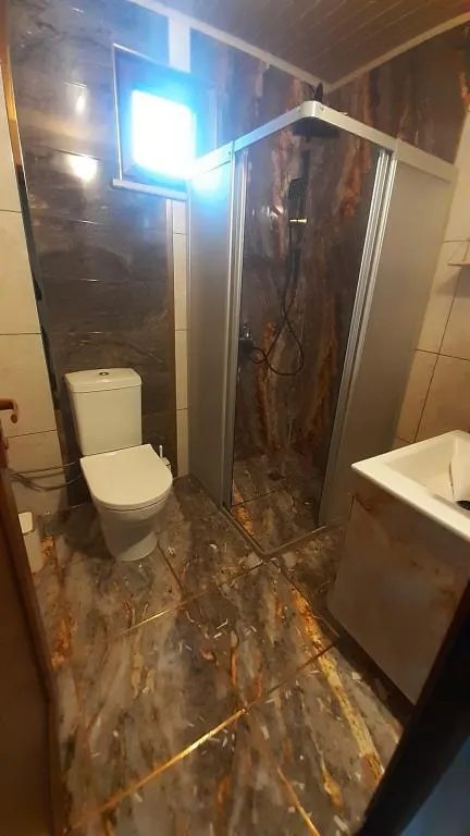 Kral Dairesi,Deniz ve Dağ Manzaralı,Teraslı
