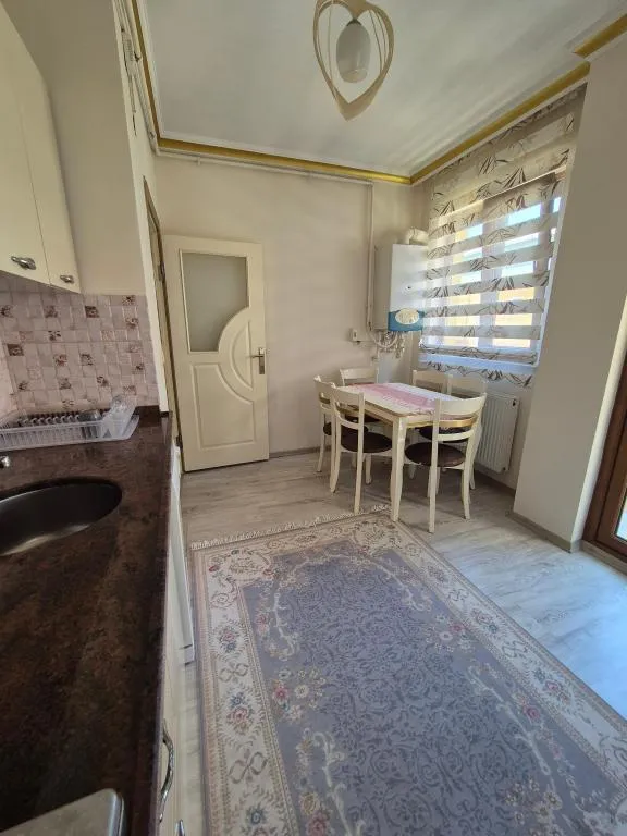 Suite,Kısmi Deniz Manzaralı,Balkonlu