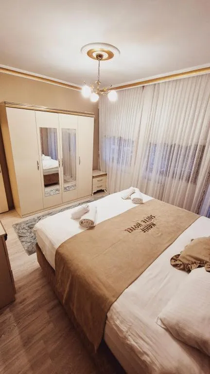 Suite,Deniz Manzaralı,Balkonlu
