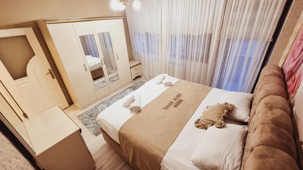 Suite,Deniz Manzaralı,Balkonlu