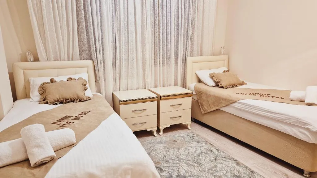 Suite,Deniz Manzaralı,Balkonlu