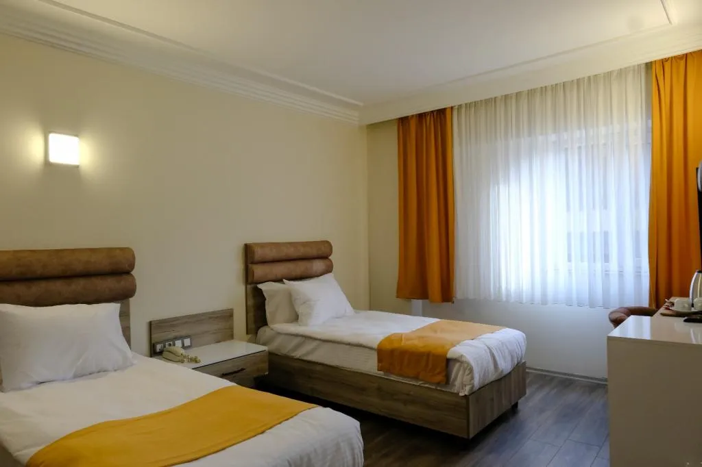 Standart İki Ayrı Yataklı Oda Tween