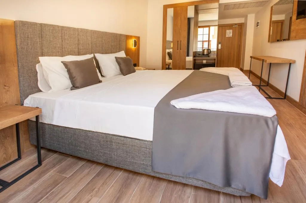 Standart Oda,Sokak Manzaralı,Klimalı