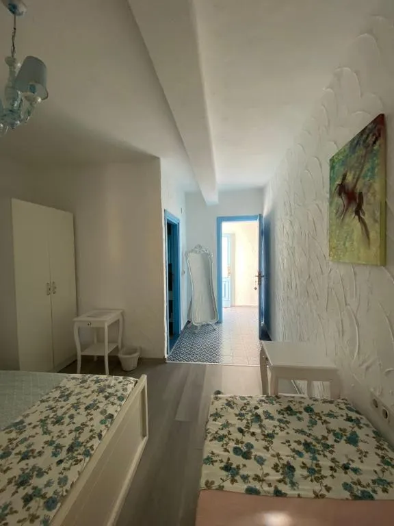 Triple,Bahçe Manzaralı