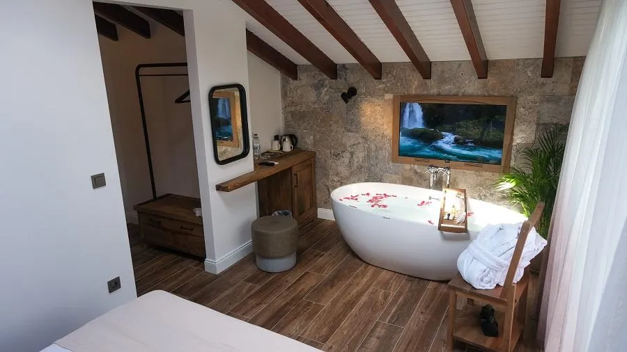 ÇATI DELUXE KÜVETLİ