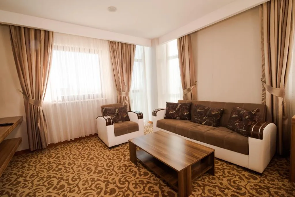 Suite Room