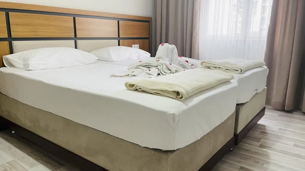 STANDART ÇİFT KİŞİLİK SUİT ODA